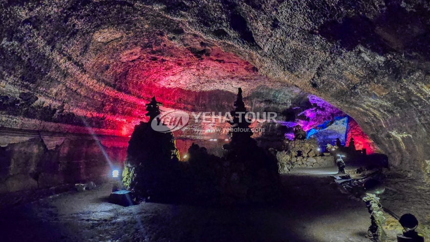 Micheongul lava cave interior